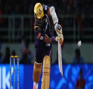 Kolkata beat by 16 runs | कोलकाता १६ धावांनी पराभूत Kolkata beat by 16 runs | कोलकाता १६ धावांनी पराभूत