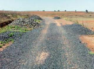 Renewal of good road in Melghat | मेळघाटात चांगल्या रस्त्याचे नूतनीकरण Renewal of good road in Melghat | मेळघाटात चांगल्या रस्त्याचे नूतनीकरण