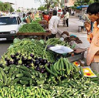 Recovery of market fees in non-hawkers area | ना-फेरीवाला क्षेत्रातही बाजार फी ची वसूली