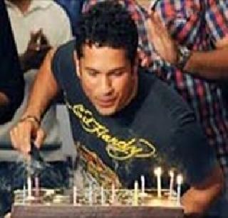 Sachin's debut in the 43rd year | सचिनचे ४३व्या वर्षात पदार्पण Sachin's debut in the 43rd year | सचिनचे ४३व्या वर्षात पदार्पण