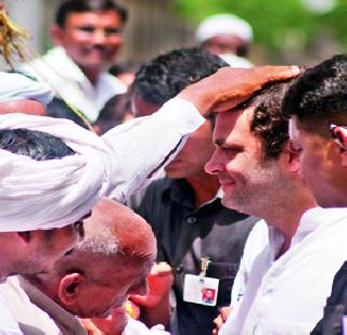 Award for anti-farmer policy? | शेतकरीविरोधी धोरणाचा पुरस्कार कशासाठी? Award for anti-farmer policy? | शेतकरीविरोधी धोरणाचा पुरस्कार कशासाठी?