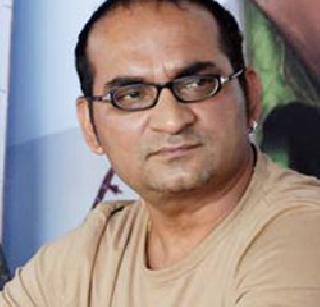 Tiwit Bhawale, singer Abhijeet to file crime | ट्विट भोवले, गायक अभिजीतवर गुन्हा दाखल करण्याचे आदेश