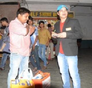 20 lakh penalty from the freight passengers | फुकट्या प्रवाशांकडून २० लाखांचा दंड वसूल 20 lakh penalty from the freight passengers | फुकट्या प्रवाशांकडून २० लाखांचा दंड वसूल