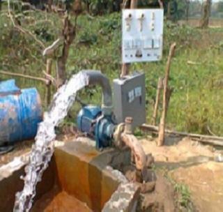 There is no connection of agricultural pumps for four months | चार महिन्यांपासून कृषी पंपाचे कनेक्शन नाही