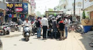 Traffic Police are on two-wheelers | वाहतूक पोलिसांची दुचाकींवरच गाज Traffic Police are on two-wheelers | वाहतूक पोलिसांची दुचाकींवरच गाज