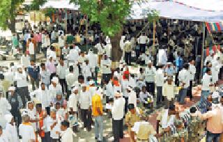 620 complaints in Guardian's Janata Darbar | पालकमंत्र्यांच्या जनता दरबारात ६२० तक्रारी 620 complaints in Guardian's Janata Darbar | पालकमंत्र्यांच्या जनता दरबारात ६२० तक्रारी