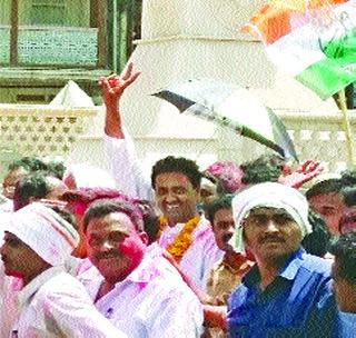 One-sided victory of Baliaraja panel | बळीराजा पॅनलचा एकतर्फी विजय One-sided victory of Baliaraja panel | बळीराजा पॅनलचा एकतर्फी विजय