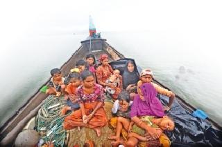 Boat People | बोट पीपल