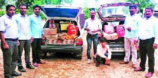 Three lakhs of illegal ammunition seized in the threshold | उंबरठाणमध्ये तीन लाखांचा अवैध मद्यसाठा जप्त Three lakhs of illegal ammunition seized in the threshold | उंबरठाणमध्ये तीन लाखांचा अवैध मद्यसाठा जप्त