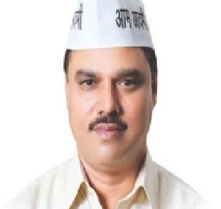Delhi Law Minister Jitendra Tomar arrested in bogus case | बोगस पदवी प्रकरणी दिल्लीचे कायदामंत्री जितेंद्र तोमर यांना अटक Delhi Law Minister Jitendra Tomar arrested in bogus case | बोगस पदवी प्रकरणी दिल्लीचे कायदामंत्री जितेंद्र तोमर यांना अटक