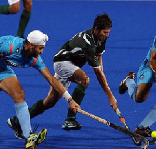Pakistan-Pakistan hockey series starts: Pak coach | भारत-पाक हॉकी मालिका सुरू करा : पाक कोच Pakistan-Pakistan hockey series starts: Pak coach | भारत-पाक हॉकी मालिका सुरू करा : पाक कोच