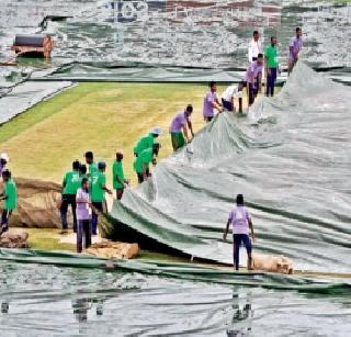 The next day's game in the water | दुसऱ्या दिवशीचा खेळ पाण्यात The next day's game in the water | दुसऱ्या दिवशीचा खेळ पाण्यात