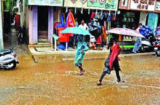 The rain increased in the district | जिल्ह्यात पावसाचा जोर वाढला