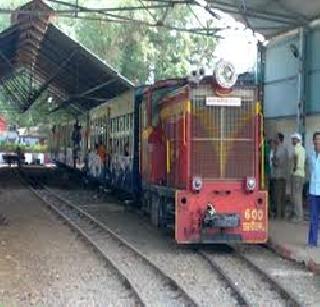 Queen of Matheran for four months rest | माथेरानची राणी चार महिने विश्रांतीवर Queen of Matheran for four months rest | माथेरानची राणी चार महिने विश्रांतीवर
