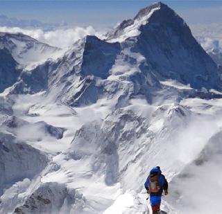 Everest Mountain 3cm | एव्हरेस्ट पर्वत ३ सें.मी.सरकला Everest Mountain 3cm | एव्हरेस्ट पर्वत ३ सें.मी.सरकला