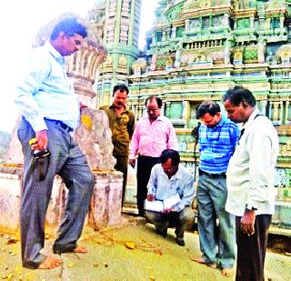 Surveillance of Khandoba fort | पुरातत्त्वकडून खंडोबा गडाची पाहणी