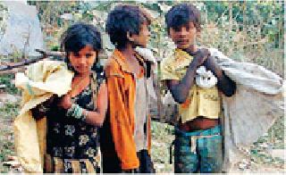 Surveys for out-of-school children on July 4 | ४ जुलैला शाळाबाह्य बालकांचे सर्वेक्षण Surveys for out-of-school children on July 4 | ४ जुलैला शाळाबाह्य बालकांचे सर्वेक्षण