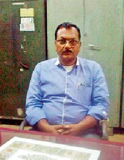 Municipal tax inspector is in the trap of ACB | मनपाचा कर निरीक्षक एसीबीच्या जाळ्यात