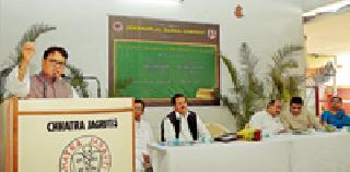 Vijay Darda: Students of Jawahar Lal Darda Convent are felicitated | विजय दर्डा : जवाहरलाल दर्डा कॉन्व्हेन्टमधील विद्यार्थ्यांचा सत्कार