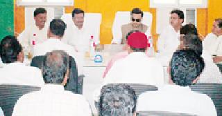 We will provide funds to the water supply scheme | रखडलेल्या पाणीपुरवठा योजनेला निधी उपलब्ध करू