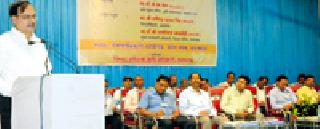शेतीचे नवीन तंत्रज्ञान आत्मसात करावे शेतीचे नवीन तंत्रज्ञान आत्मसात करावे
