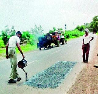 Correction of Palkhi Road | पालखीमार्गाची दुरुस्ती सुरू