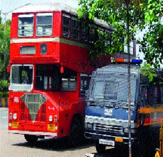 'Best' cut at bus rates | बसपास दरात ‘बेस्ट’ कपात