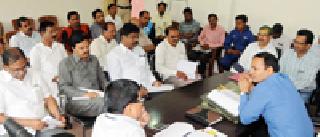 Sports organizations in the district should be active | जिल्ह्यातील क्रीडा संघटनांनी सक्रिय व्हावे Sports organizations in the district should be active | जिल्ह्यातील क्रीडा संघटनांनी सक्रिय व्हावे