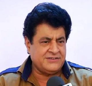 Gajendra Chauhan will not quit as criticized | टीका झाली म्हणून पद सोडणार नाही - गजेंद्र चौहान