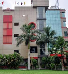 Construction of 15,000 sq ft of 'Gouri' in Unauthorized | ‘गौरी ईन’चे १५ हजार चौरस फूट बांधकाम अनधिकृत Construction of 15,000 sq ft of 'Gouri' in Unauthorized | ‘गौरी ईन’चे १५ हजार चौरस फूट बांधकाम अनधिकृत