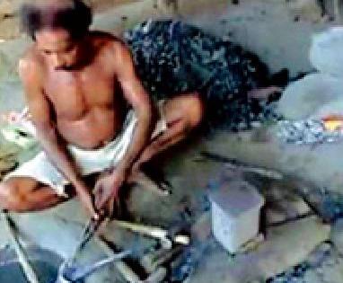 लोहार-सुतार कामावर संक्रांत