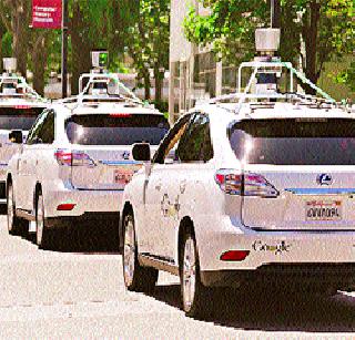 Google's self-driving car accident, injured passengers | गुगलच्या सेल्फ ड्रायव्हिंग कारला अपघात, प्रवासी जखमी