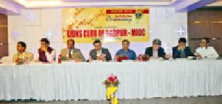 Economic inequality prevents the country's development | आर्थिक विषमता देशाच्या विकासाला बाधक Economic inequality prevents the country's development | आर्थिक विषमता देशाच्या विकासाला बाधक