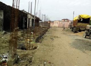 The original city council is known for its encroachment | मूल नगर परिषदच अतिक्रमणाच्या विळख्यात The original city council is known for its encroachment | मूल नगर परिषदच अतिक्रमणाच्या विळख्यात