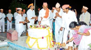 Greetings of Gurukunjat Guru Purnima | गुरुकुंजात गुरुपौर्णिमेचा दिमाखदार सोहळा Greetings of Gurukunjat Guru Purnima | गुरुकुंजात गुरुपौर्णिमेचा दिमाखदार सोहळा