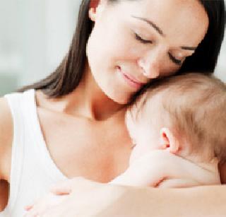 Breastfeeding does not threaten static | स्तनपानामुळे फिगरला धोका नाही Breastfeeding does not threaten static | स्तनपानामुळे फिगरला धोका नाही