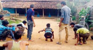 In rural areas still the indulgence of indigenous sports | ग्रामीण भागात अजूनही देशी खेळांची भुरळ