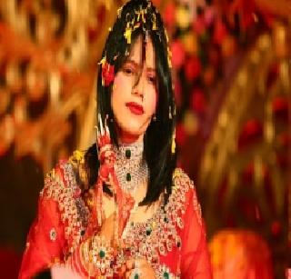 The controversial 'Radhe Maa' imposed a ban on the royal bath! | वादग्रस्त ‘राधे माँ’ला शाही स्नानास मज्जाव !