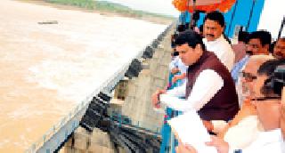 Gosekhurd will be in three years irritable | गोसेखुर्द तीन वर्षात होणार सिंचनक्षम Gosekhurd will be in three years irritable | गोसेखुर्द तीन वर्षात होणार सिंचनक्षम