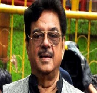 'Shotgun' Shatrughan's autobiography | ‘शॉटगन’ शत्रुघ्न यांचे स्वकीयांवर शरसंधान