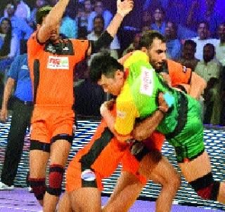 Yu Mumba in consecutive final round | यू मुम्बा सलग दुसऱ्यांदा अंतिम फेरीत