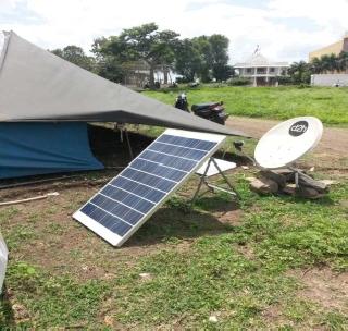 The rooftops roam on solar power | सौरऊर्जेवर उजळतात भटक्यांच्या राहुट्या