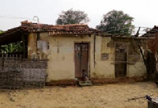 65 threshold villages are deprived of facilities | ६५ उंबरठ्यांचे गाव सोयीसुविधांपासून वंचित 65 threshold villages are deprived of facilities | ६५ उंबरठ्यांचे गाव सोयीसुविधांपासून वंचित