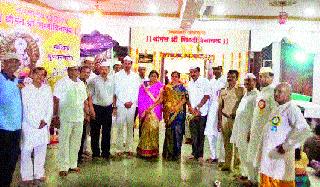 A procession of padukas in the CIDCO temple | सिडकोतील मंदिरात पादुकांची मिरवणूक A procession of padukas in the CIDCO temple | सिडकोतील मंदिरात पादुकांची मिरवणूक