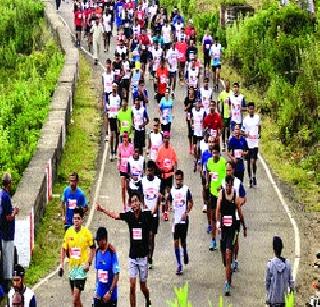 Saturn Hill Half Marathon in Guinness Book | गिनीज बुकमध्ये सातारा हिल हाफ मॅरेथॉन