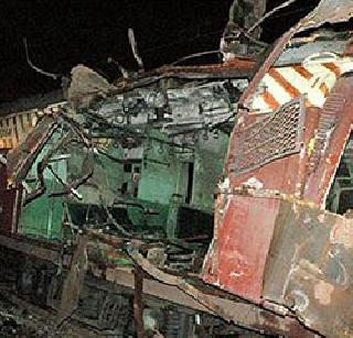 12 accused in railway bomb blasts | रेल्वे बॉम्बस्फोटांप्रकरणी १२ दोषी