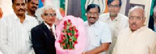 The University will not allow any shortage of funds for development | विद्यापीठ विकासाला निधीची कमतरता भासू देणार नाही The University will not allow any shortage of funds for development | विद्यापीठ विकासाला निधीची कमतरता भासू देणार नाही