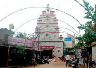 Decorative Pavilion for the arrival of Ganaraya | गणरायाच्या आगमनासाठी सजले जागोजागी मंडप