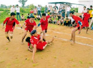 Taluka level sports competition at Talodi (BA) | तळोधी(बा) येथे तालुकास्तरीय क्रीडा स्पर्धा