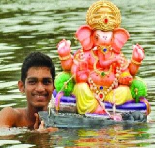 Ganapati went to the village ... | गणपती गेले गावाला... Ganapati went to the village ... | गणपती गेले गावाला...